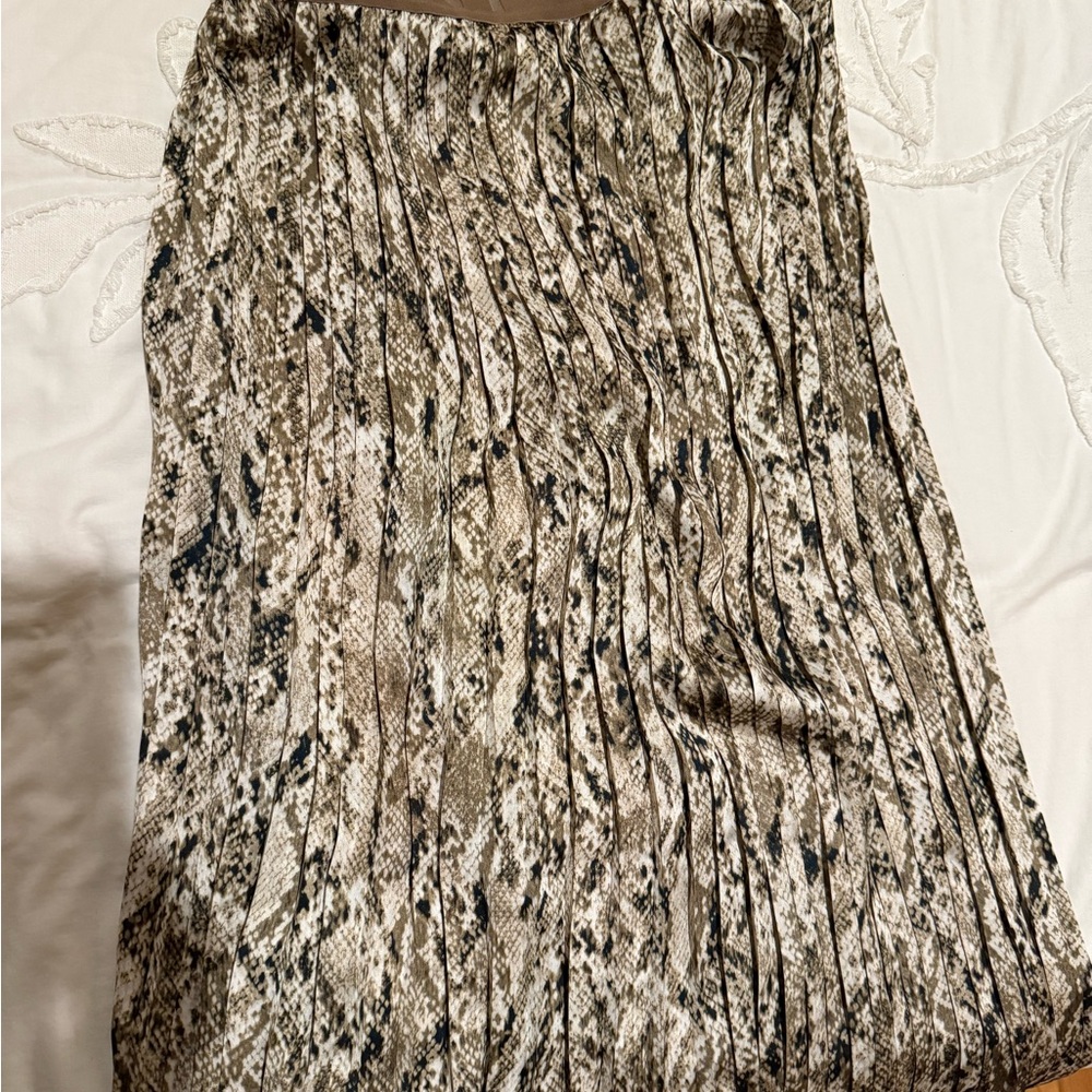 DKNY Elegant Snake Print Skirt